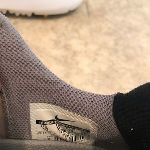 Shoes - Tiger Woods Nike golf shoes size 10 Shoes - Tiger Woods Nike golf shoes size 10